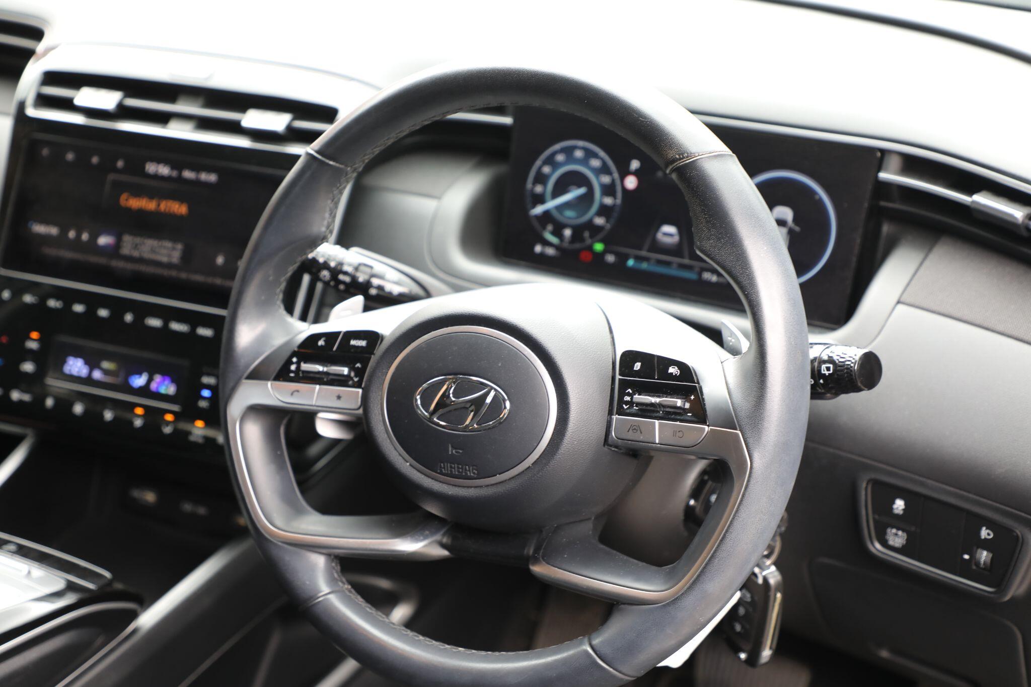 Large vehicle image
